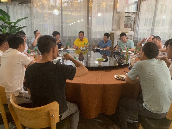 “舉杯相邀，攜手同行”金華國豐聚餐活動