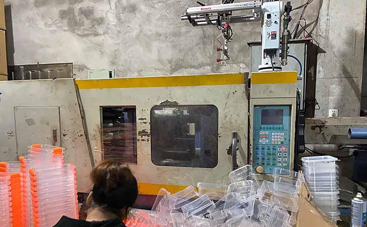 TPE材料廠家仍風雨兼程免費給客戶提供技術試樣