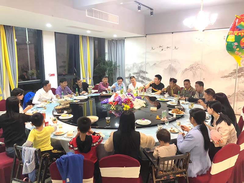 國豐橡塑日常聚餐