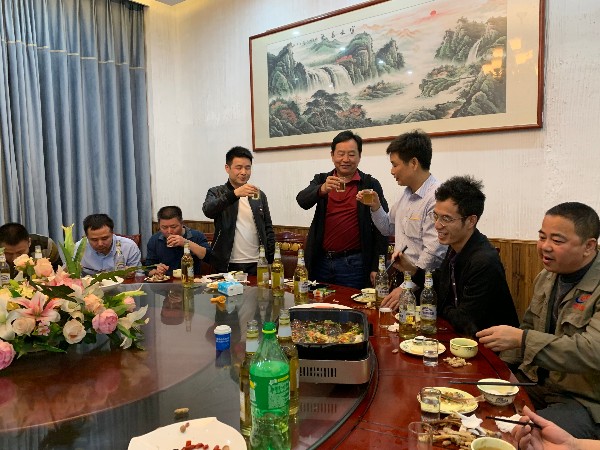 TPE材料廠家金華國豐每月聚餐活動